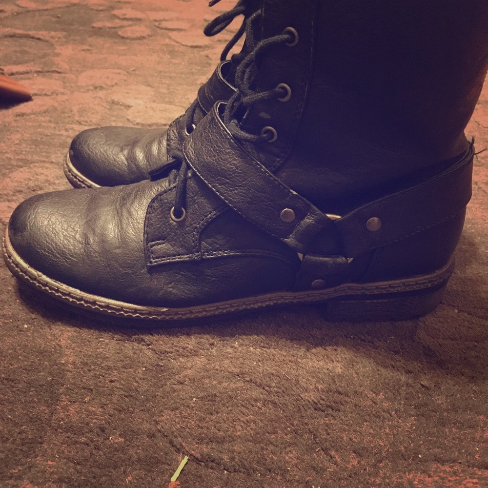 Moto Boots American Eagle